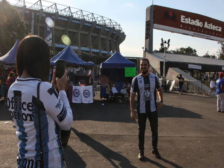 “Si nos reubican, la fiesta en el Azteca se acabará”, afirman comerciantes