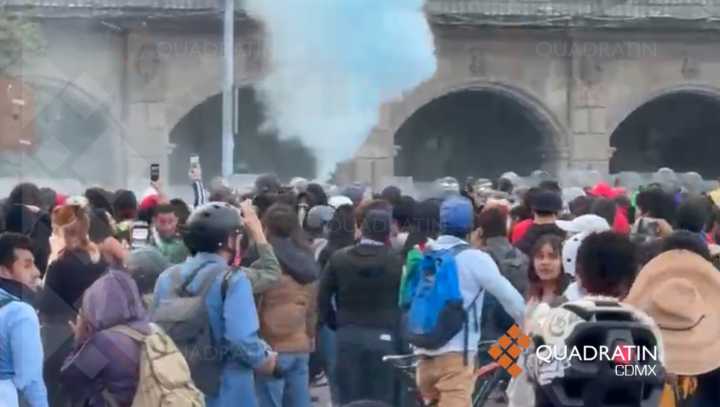 Tensión en el Zócalo: Disturbios opacan el mitin del 2 de octubre