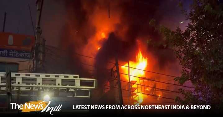 Haryana: Fire breaks out at showroom in Gurugram