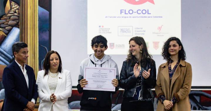 Atento: Formación en lengua y cultura francesas les abre las puertas al mundo a 120 estudiantes de Manizales