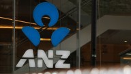 ANZ customers unable to access online banking and app after major outage