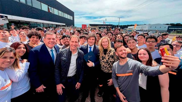 Sin Milei, Santilli recorrerá dos secciones clave en Buenos Aires para intentar achicar la diferencia con el peronismo