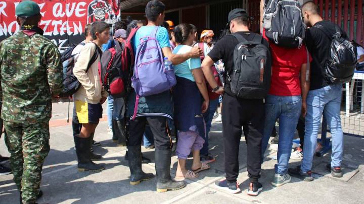Como en Catatumbo: Defensoría advierte una nueva “bomba” humanitaria en Bolívar y Valle del Cauca