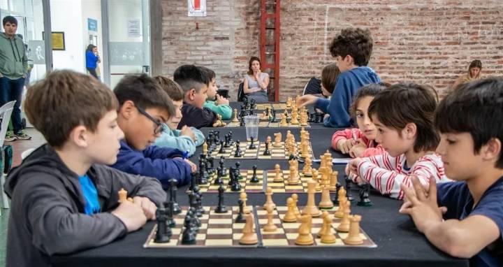 El ajedrez volvió a reunir a toda la región en la octava fecha del Prix del Centro