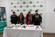 Desmantelan fábrica de droga oculta en una barbería en Bogotá
