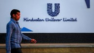 Hindustan Unilever reports flat growth, declares ₹19 interim dividend