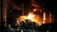 Fire breaks out at Chevron refinery in SoCal. See air quality impacts