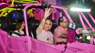 Carmen Lilia Canturosas encabeza la 'Rodada Rosa'; Nuevo Laredo realiza emotivo evento