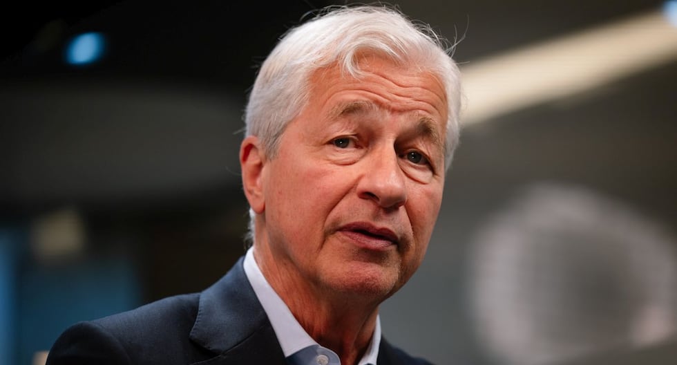 CEO de JPMorgan enciende alarmas tras quiebras: Dimon ve “cucarachas” en mercado del crédito
