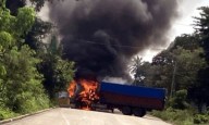 Violentos bloqueos y quema de vehículos en Chiapas tras operativo policial