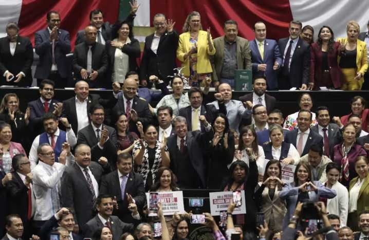 Diputados de Morena cobran 100 mdp en atención ciudadana pese a irregularidades