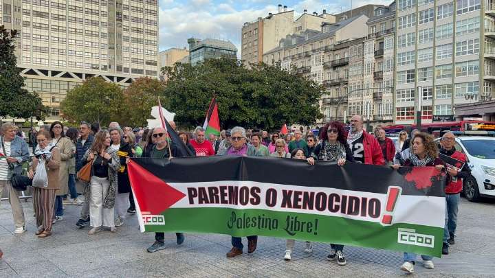 Manifestación por la paz en Palestina hasta la Torre