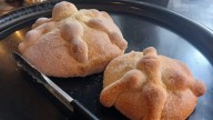 Comer pan de muerto en Toluca puede costarte hasta el 60% de tu salario diario