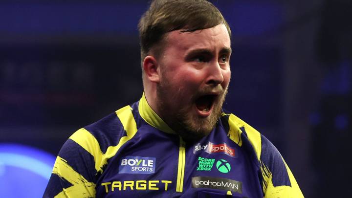World Grand Prix darts: Luke Littler beats Gerwyn Price in final-leg epic to book semi