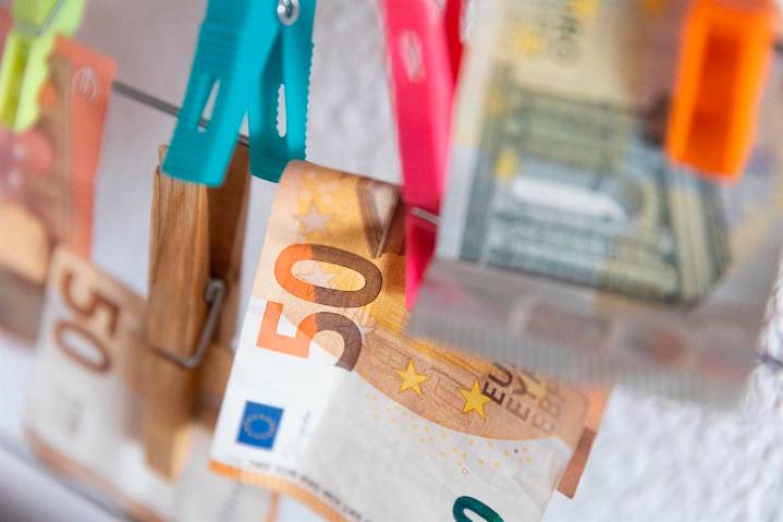 Gestha estima que 9,1 millones de personas en España «no llegan al mileurismo»