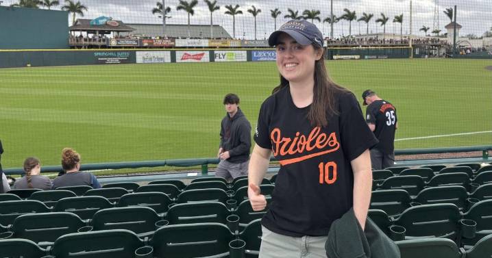 Instead of solving for X, Middletown native Paige Pakenas is solving for O's
