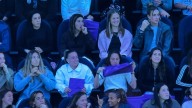 La selección española femenina al completo hizo piña en el Bernabéu viendo el Clásico