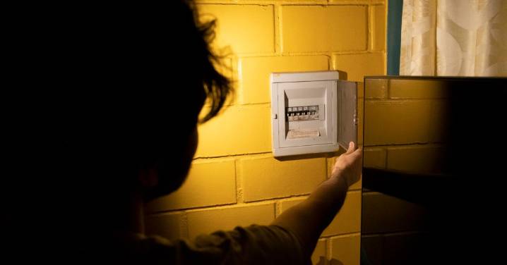 Cortes de luz en Santiago hoy lunes 13 de octubre: Las 6 comunas que tendrán interrupciones eléctricas