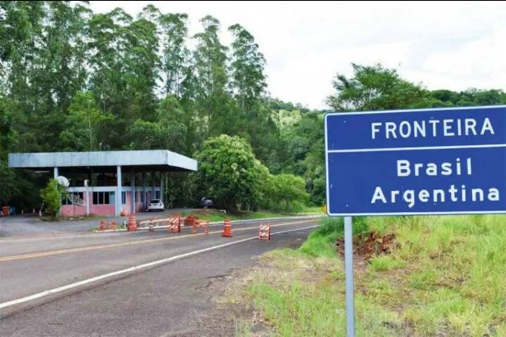 Por prevención, el Ministerio de Seguridad argentino activará un alerta en las fronteras con Brasil