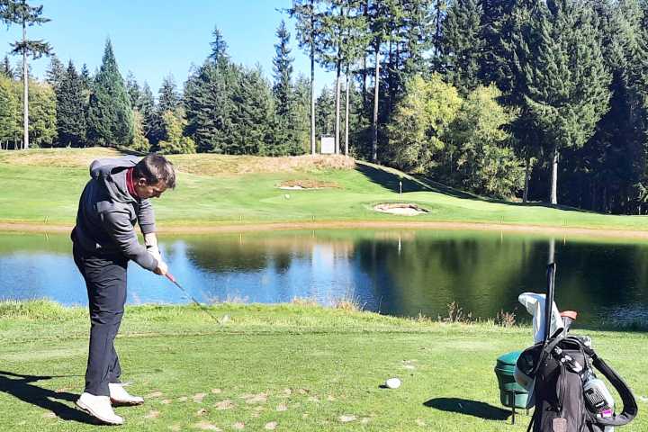 Enumclaw boys golf win Gold Mountain league tourney