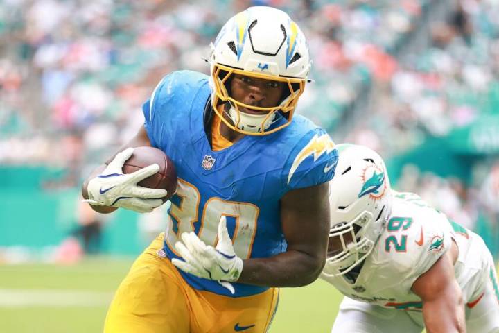 Cargadores y Vikingos presentan S8 de la NFL