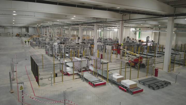 La fábrica de muebles de cocina de Teruel contrata a los primeros 35 empleados