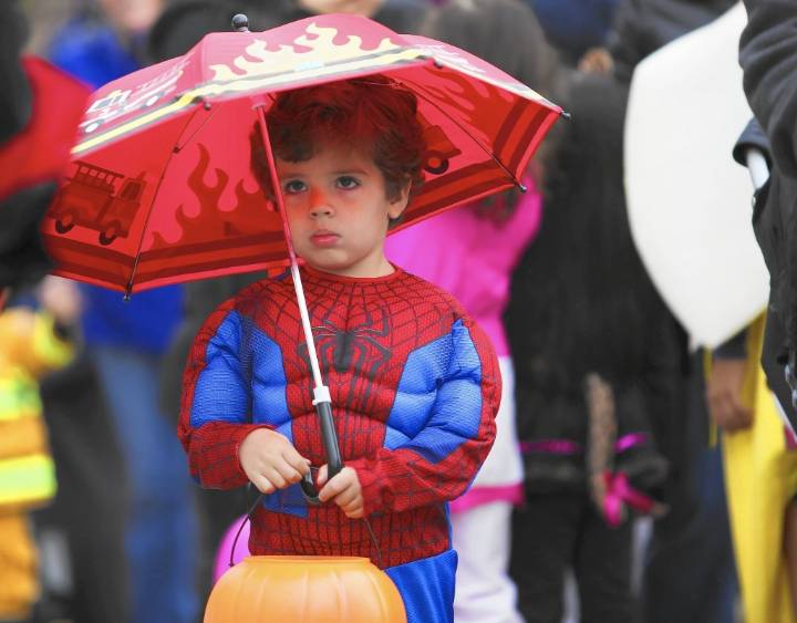 Baltimore weather: Stormy skies and heavy rain to clear before Halloween