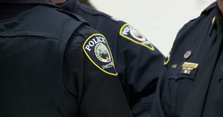 Police searching for 2 suspects in jewelry store robbery at Greenbrier Mall: CPD