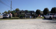 Community rallies to feed first responders for free after fatal explosion in Tennessee