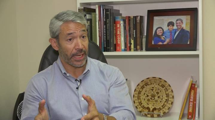 Former San Antonio Mayor Ron Nirenberg considers run for Bexar County judge