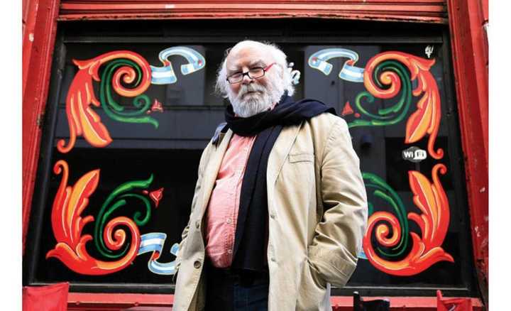 Sasturain presenta su última novela