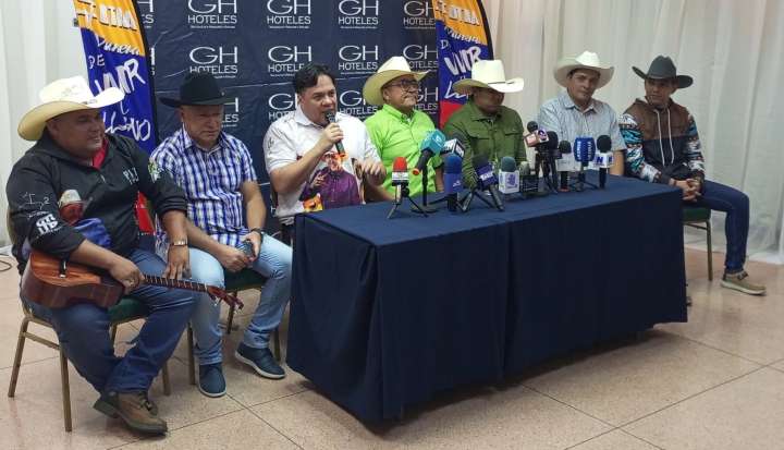 Jorge Guerrero La Voz que el Llano Esperó 40 Años de  carrera musical en Valencia