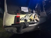 Teen arrested after car crashes while fleeing Metro police