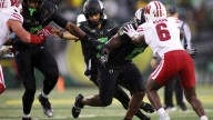 No. 6 Oregon survives lackluster performance with 21