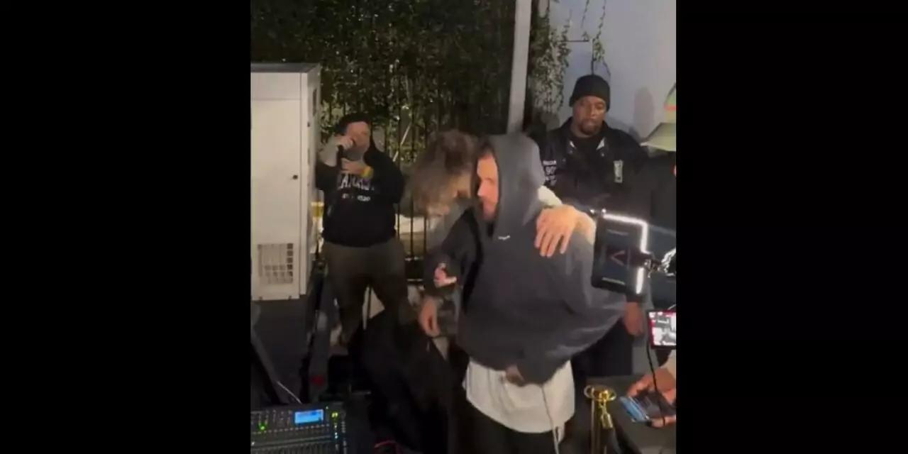 VIDEO | Justin Bieber toca la tambora y “canta” banda: ¿coqueteo con el regional mexicano o pura ocurrencia?