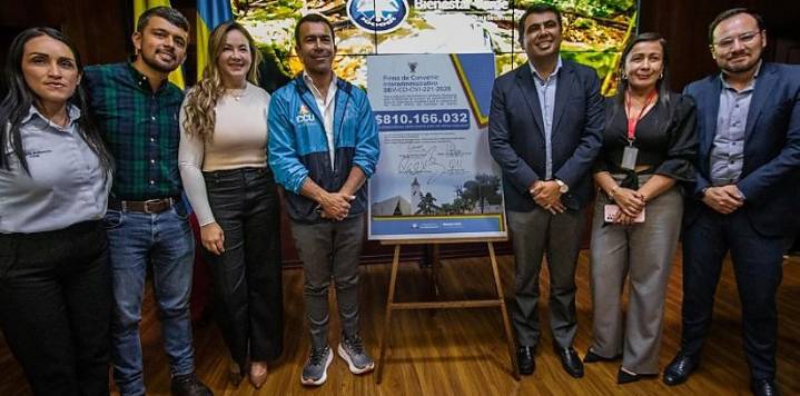 Gobernación de Cundinamarca firma convenios ambientales por más de $1.700 millones