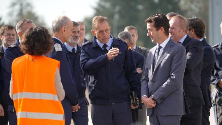 Indra trata de limar asperezas con el sector tras las críticas de Robles y Santa Bárbara
