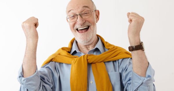 Jubilarse ahora va ser más fácil: el Gobierno ya no pide solo tener más de 60 y hay que juntar estos puntos para empezar a cobrar
