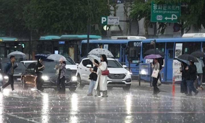 South Korea: Highways remain congested nationwide on Chuseok holiday