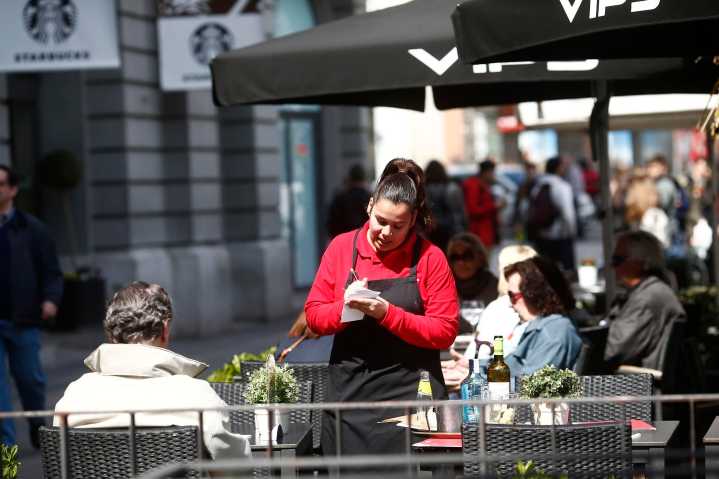 BBVA prevé 180.000 nuevos empleos en Andalucía en 2025 y 2026