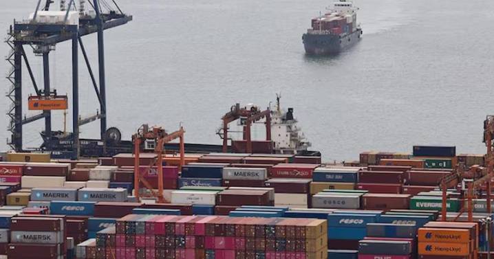 US and China Escalate Maritime Trade Tensions with Reciprocal Port Fees