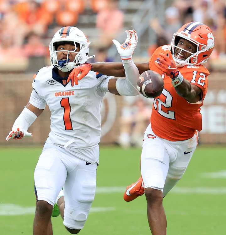 Samuel named semifinalist for Shaun Alexander Award