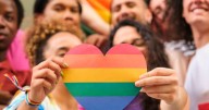 FGR publica nuevo protocolo LGBT+ que prohíbe preguntas invasivas y busca erradicar la revictimización en investigaciones de delitos