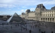 Robo en el Louvre: se llevaron joyas de Napoleón y Francia cerró el museo por 24 horas