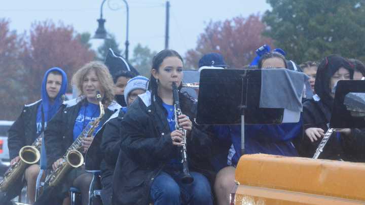 PHOTOS: Inland Lakes High School's Homecoming parade goes through downtown Indian River
