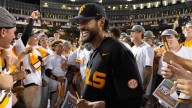 Report: Giants closing in on hiring college coach as next manager