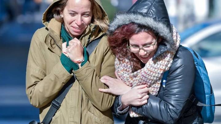 Hay alerta amarilla por vientos de hasta 90 km/h en 5 provincias para este martes 7 de octubre