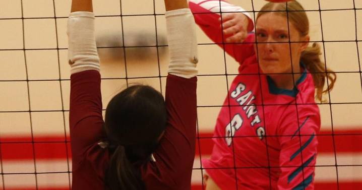 High School Volleyball: Saint Ansgar's Kruse brings confidence to the court