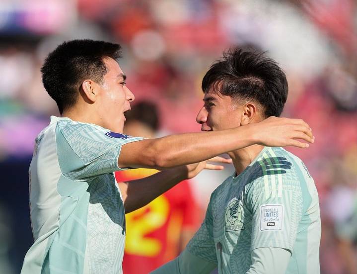 Gilberto Mora brilla con doblete en empate ante España en Mundial Sub