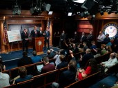 Entra en vigor el cierre de gobierno en EEUU ante la falta de acuerdo entre republicanos y demócratas para ampliar los presupuestos